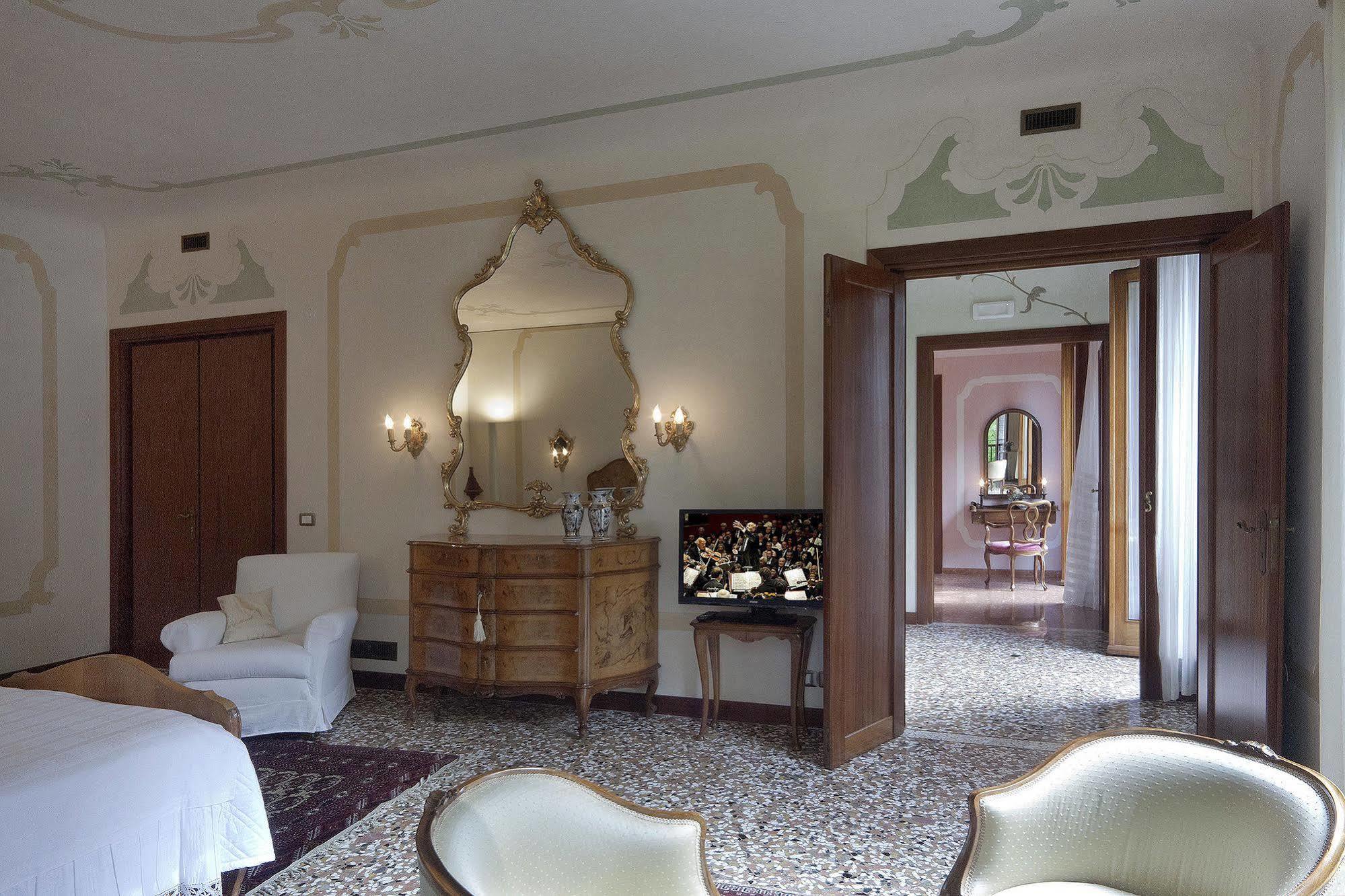 Bed & Breakfast Il Cantelino 3*